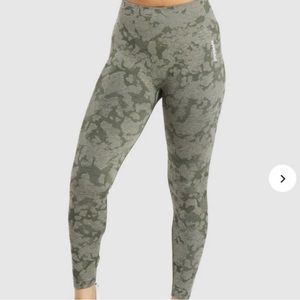 Gymshark Adapt Camo Leggings - Green